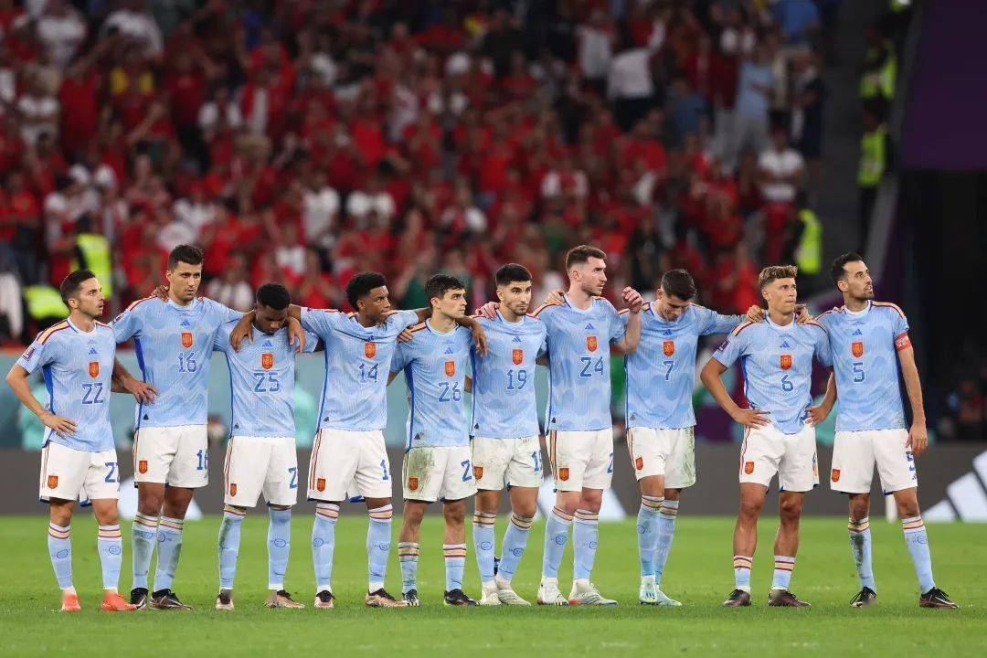 包含摩洛哥轻取葡萄牙，加维扛起全队的词条