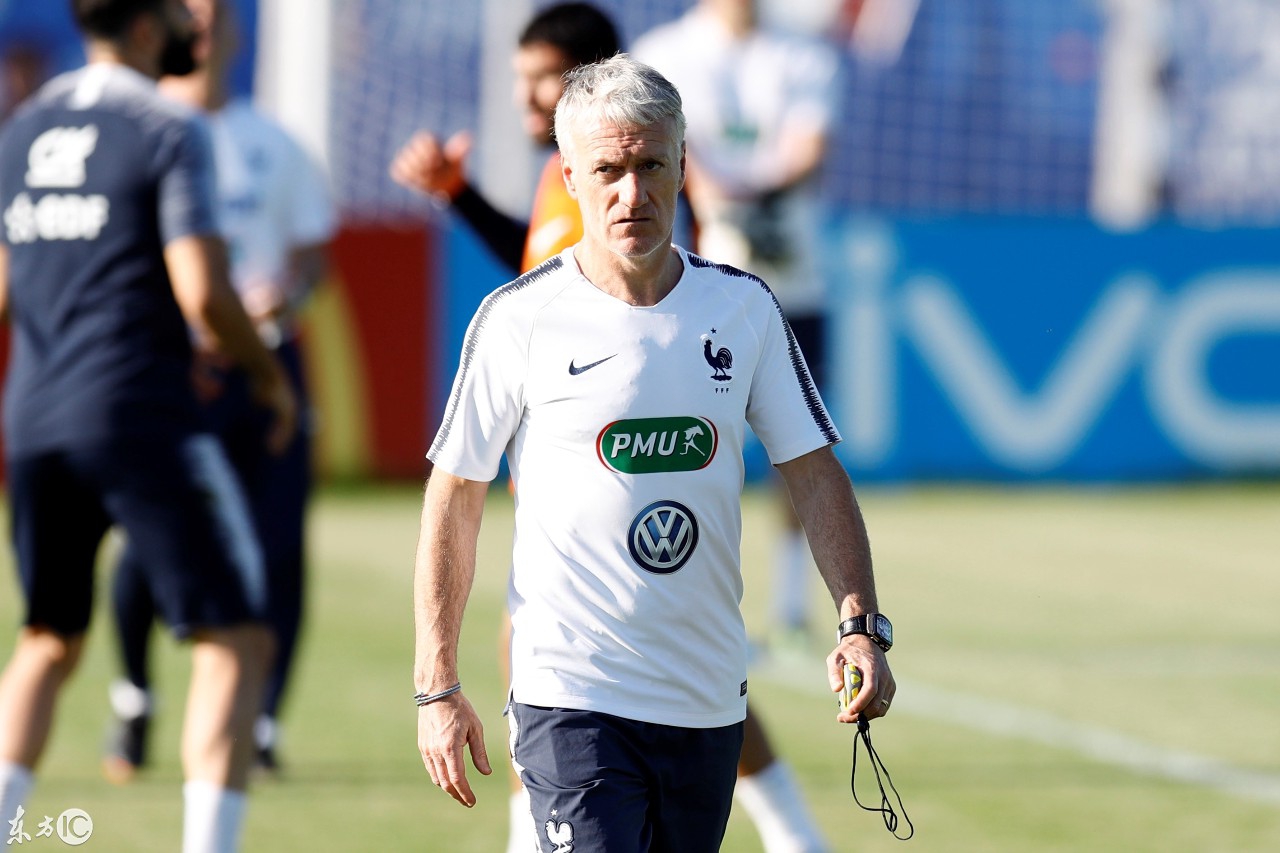 奥地利队逆转法国队，奥恰洛夫刷新纪录