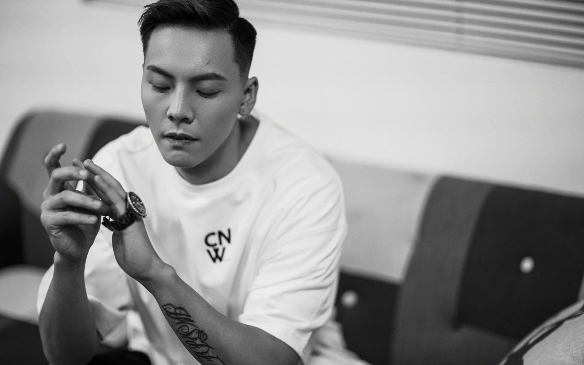 孤星与天蓝的碰撞，佩德里用一脚传球，为2026世界杯F组写下唯一注脚